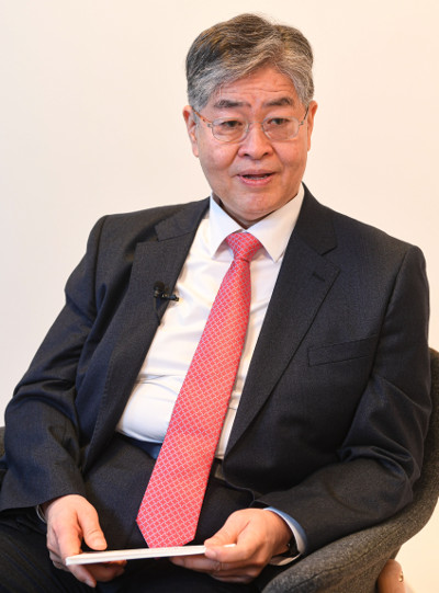 “연탄가스에서 구해주신 은혜로 동문들과 믿음의 동행 길 열려”