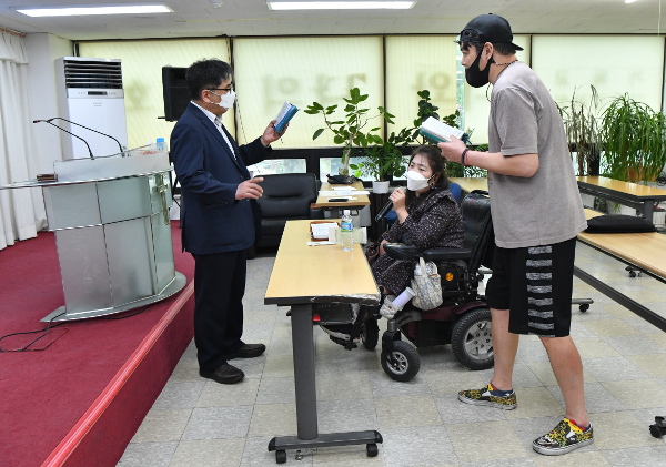 장애 넘어 자립으로… 비장애인과 함께 ‘신앙 공동체’ 동행