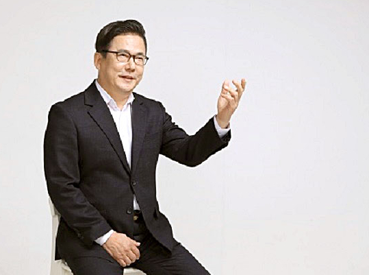 “우리 교회 오면 영어 저절로~”… 최고의 복음 도구 된 ‘절대영어’