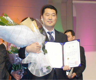 ‘마미로봇’ 로봇청소기 중기특별위원장상
