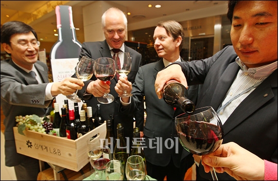 [사진]신세계L&B, 와인 20-40% 저렴하게 판매