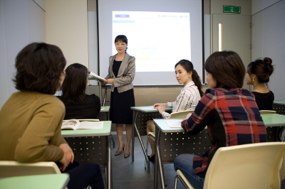 한국콜마 에스테틱K아카데미, 2일 개강