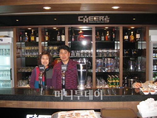 “주방 걱정 없는 치어스, 초보 창업자에게 적합해요”