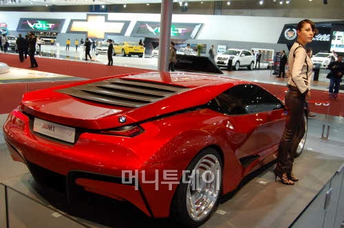 [사진]BMW M1 오마주, 옆모습도 일품