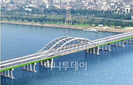 서울시 양화대교 공사 중단없이 내년 3월 완료