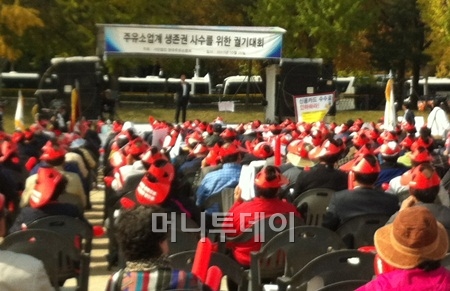 주유소 카드 수수료율도 인하해야(종합)