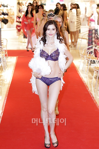 [사진]섹시함과 화려함을 동시에!