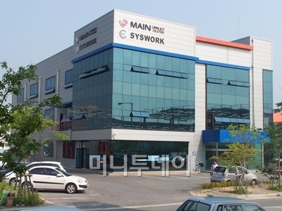 중소기업기술정보진흥원이 추천한 (주)시스웍 개발팀 이창길 사원(한밭대학교 전자공학과 09학번으로 편입)