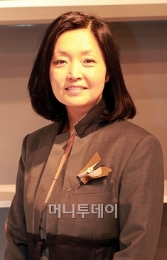 코오롱 FnC 밑질 각오하고 래코드 만들었다