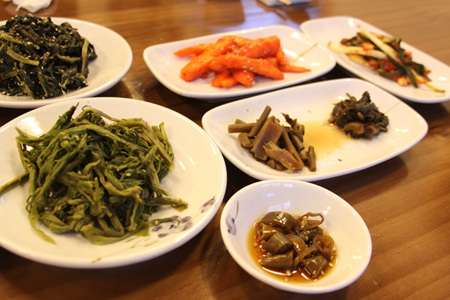 하루에 4팀만 받는 향토음식전문점?
