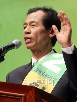 최문순 지사 강원도 주요현안, 정치적 이유 때문에 미뤄져