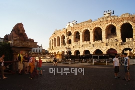지상 최고의 야외 오페라 극장에 가다