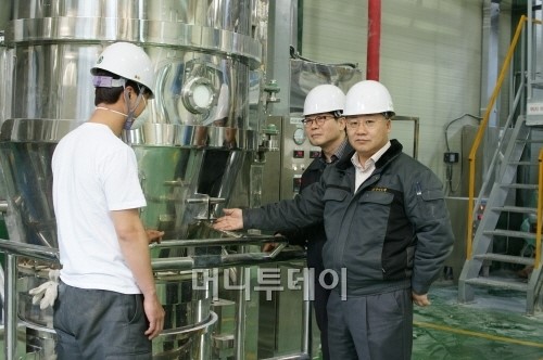 화학제품 종합 생산업체가 목표