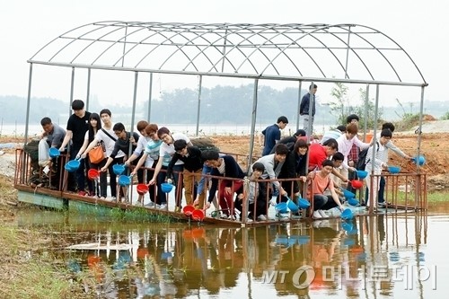 군산대, 수산종묘 방류행사 개최