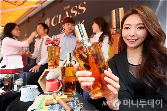 [사진]하이트진로, 더클래스와 이미지 변신하세요!