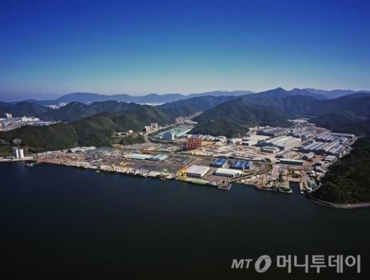 [단독]어이없는 1조 발주 취소…두산重 인도 사업 골머리