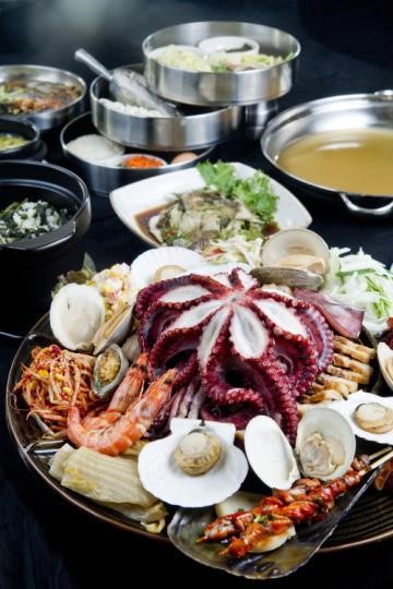 보쌈·해물·문어의 조화 황제해물보쌈, 뜨는 창업아이템으로 관심집중