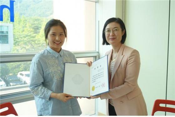 천현희 위생팀장, 식품위생업무 공로 경남도지사 표창
