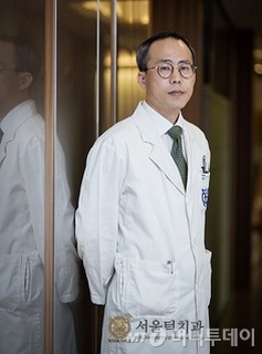 주걱턱 고민이라면 수술 앞서 조기 교정치료 고려를