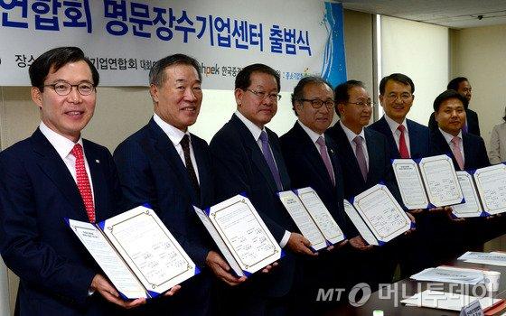 여야 명문장수기업 기준 45년으로 합의…산업위 통과