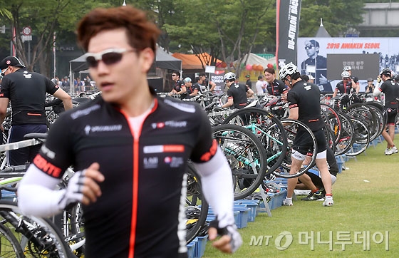 [사진]연이은 사이클과 러닝