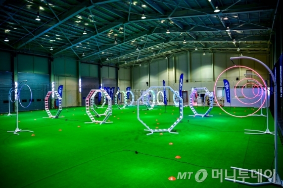 드론, 맘 놓고 날리자 실내비행장, 경기 용인에 첫선