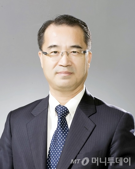 포항공과대학교 송완흡 부장, 영국국제인명사전 한국대학직원 최초 등재