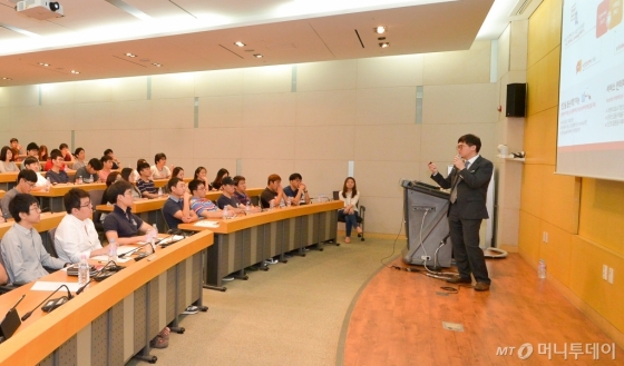 SK(주) C&C, 인공지능 인재 육성 나선다