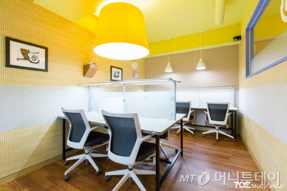 신개념 독서실 토즈 스터디센터 200호점 돌파