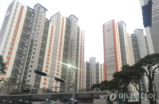 광명역세권 1.6억 · 시흥 목감 7000만원, 불어나는 분양권 웃돈 