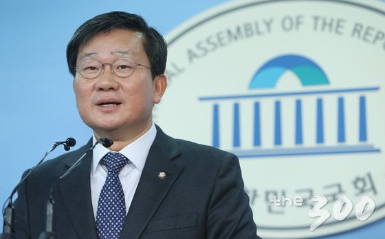 전해철 경기지사 도전...불붙은 경기지사 경쟁