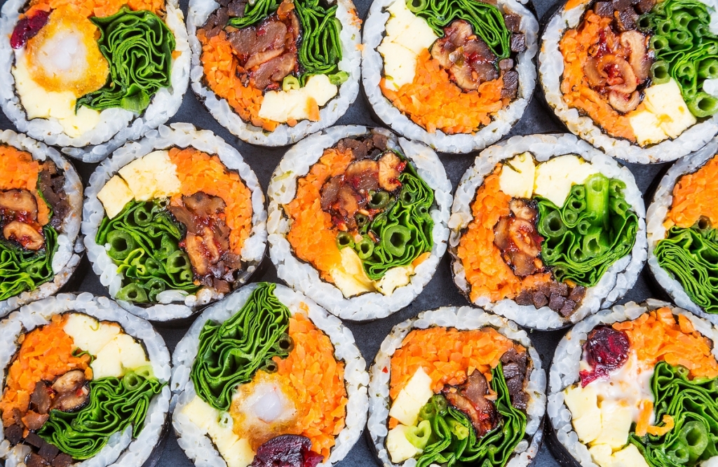 봄이 왔어요… 맛있는 김밥 싸서 소풍 가려면?