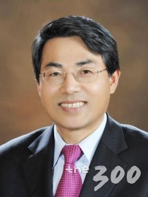 文대통령, 국토부 2차관에 김정렬 교통물류실장 임명