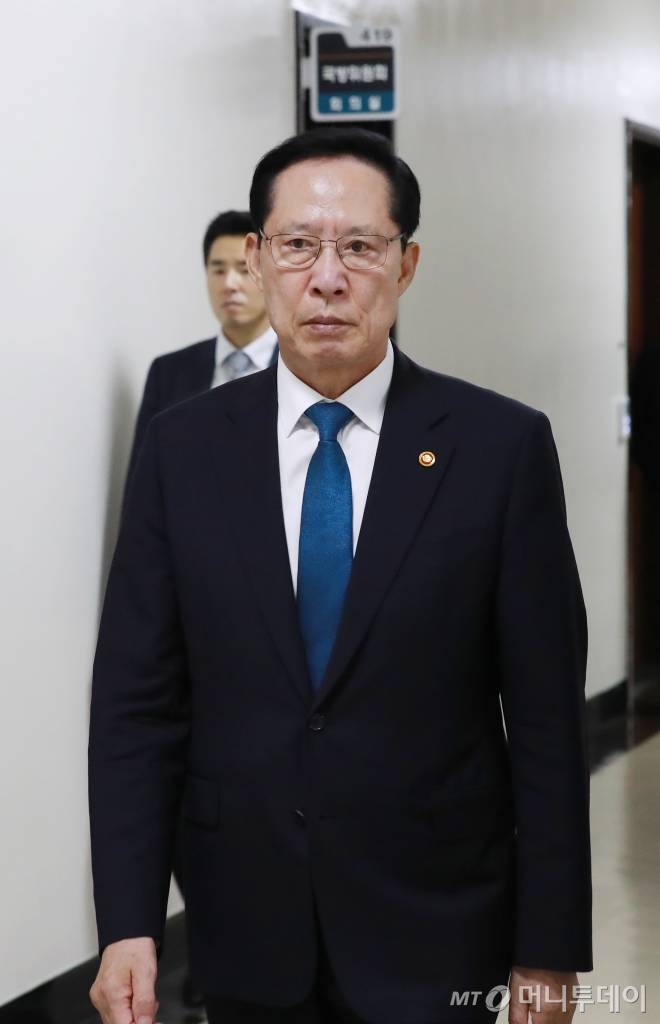 송영무 기무사 정치개입, 국민에게 또 배신감