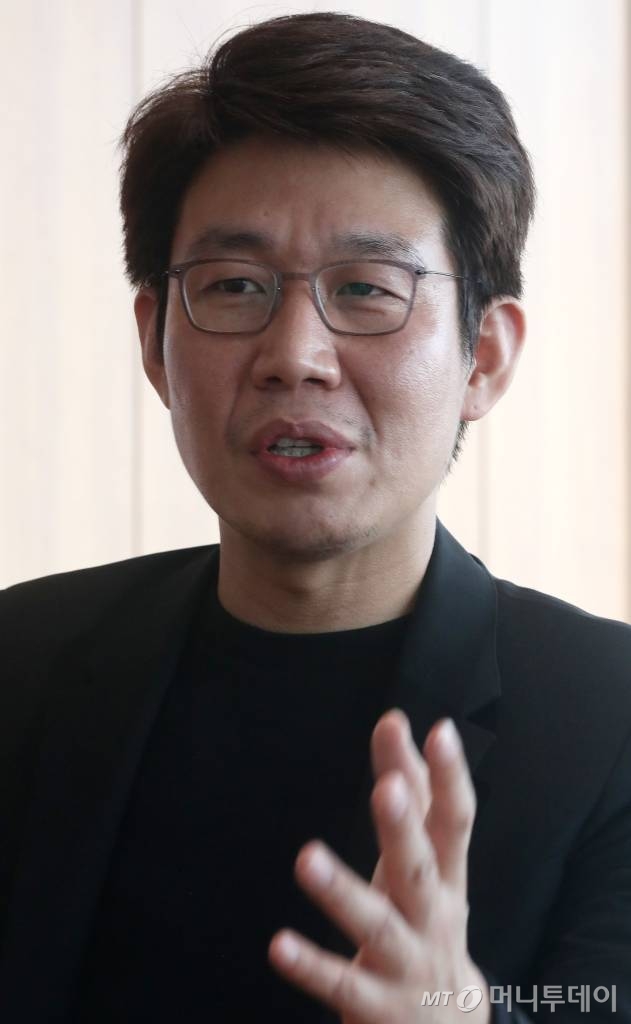 카카오판 디즈니랜드 만든다