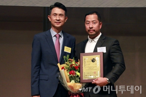 호박패밀리 치킨선수, 소비자가 뽑은 서비스고객만족대상 수상 