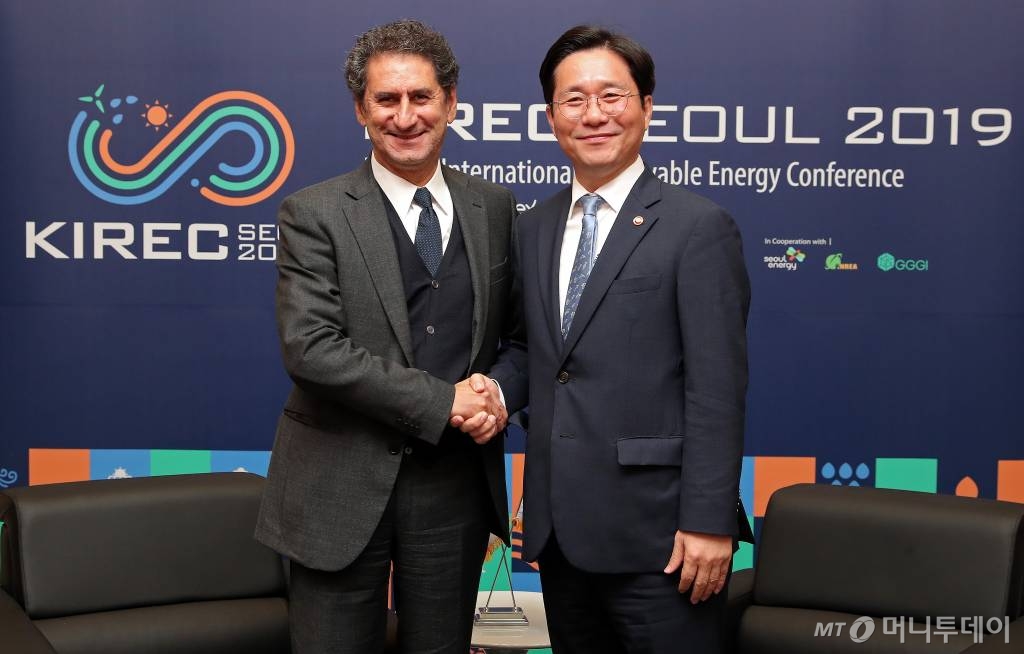 에너지전환은 세계적 흐름, 한국 ‘新에너지 부국’ 도약 기회