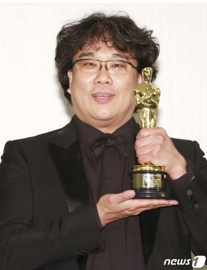 나의 첫번째 독자…봉준호 아내 정선영 누구?