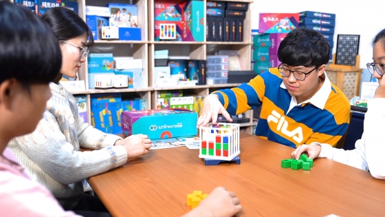 수학원리 접목한 보드게임...참신한 시그마웰 보드게임 인기