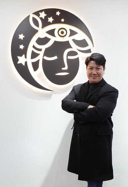 랭스터디카페 곽철화 대표, “대형 직영점 늘리고 브랜드 인지도 높일 것”
