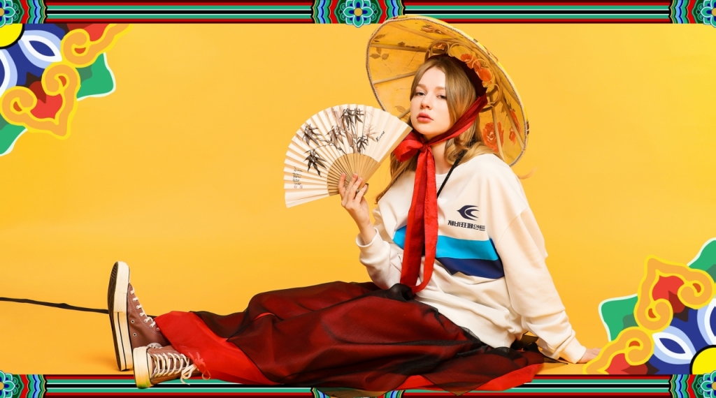 강남제비스코·4XR, 제비표페인트 콜라보 티셔츠 선봬