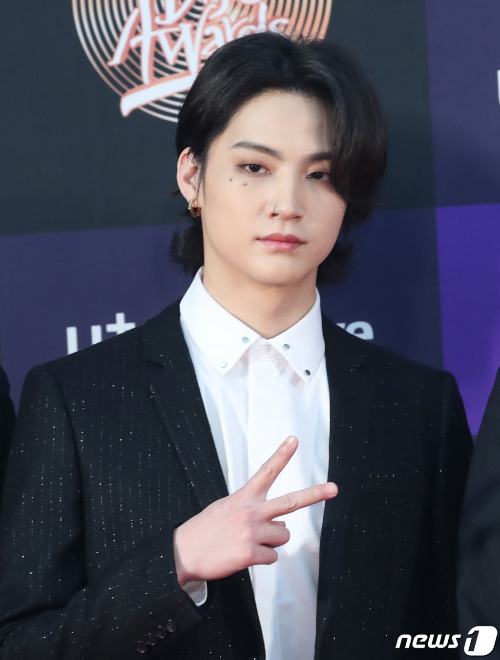 나체사진 논란 제이비, 솔로 신곡 KBS 부적격 선정적 가사