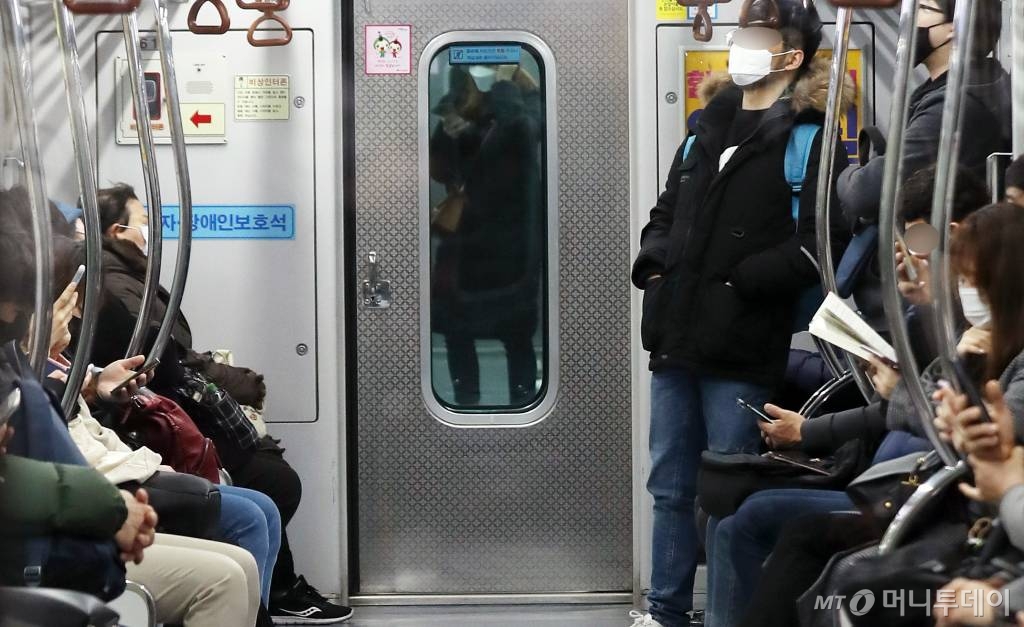 속터지던 지하철 와이파이, 5G로 10배 더 빨라진다