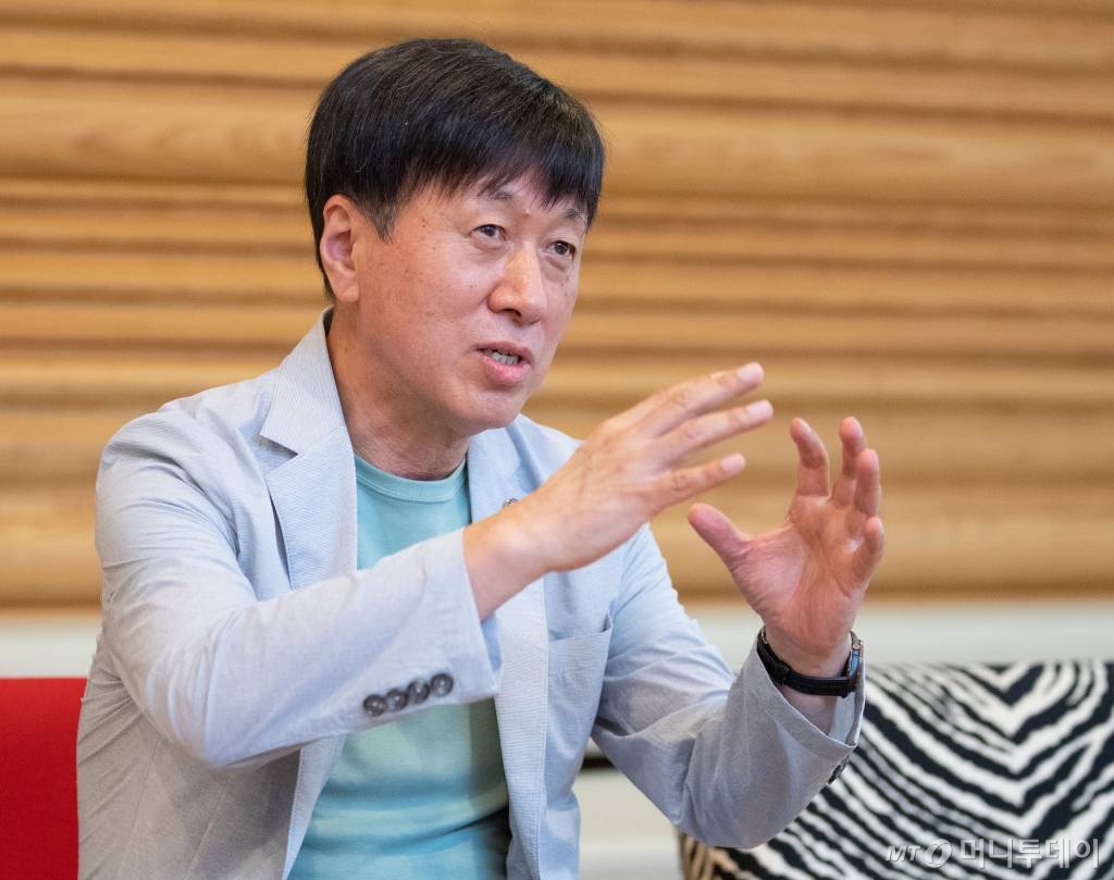 스타트업 투자 한파 위기…제조창업으로 전환이 답이다
