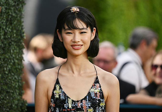 정호연, 댕기머리 이어 이번엔 첩지…韓 전통 머리장식 감탄