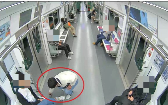 술 취해 잠든 승객 휴대폰 슬쩍…30일 잠복수사 끝 범인 잡았다