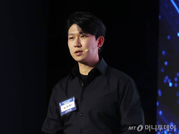 [디노랩-유팩 데모데이]택스비 소상공인 세무비, AI로 월10만원 절약