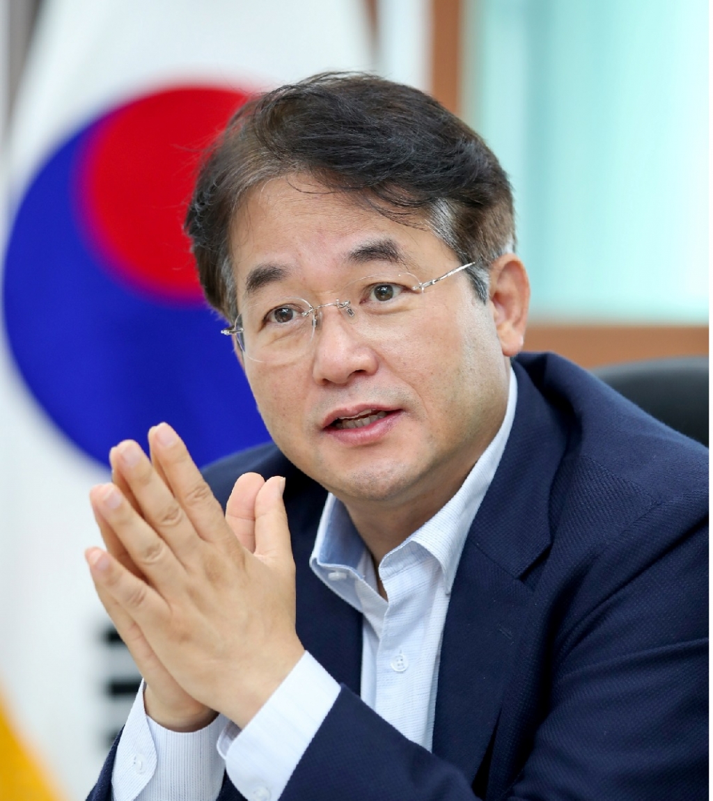 이동환 고양시장 일산복합센터, 역세권 직주근접 복합 시설로 개발