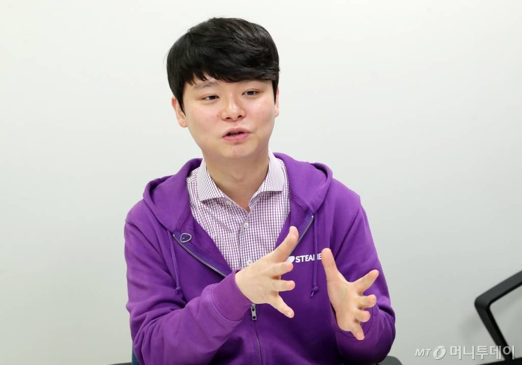 창·방패 다 가진 사이버 보안 수호자…외부투자 없이 100억 매출