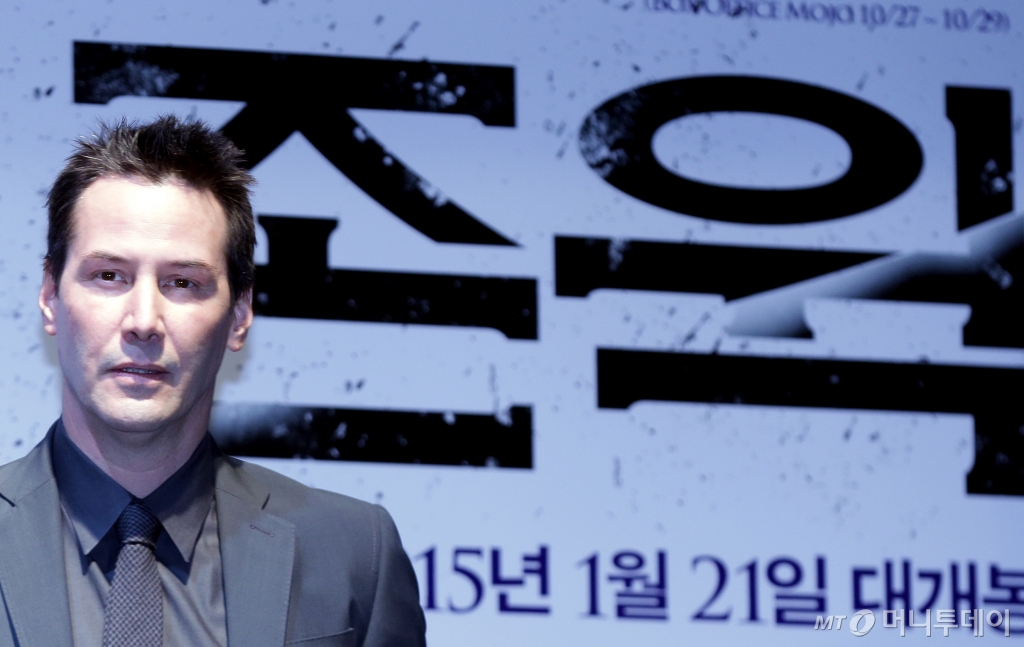 AI로 되살린 제임스 딘…사후에도 돈 버는 디지털 불멸 시대